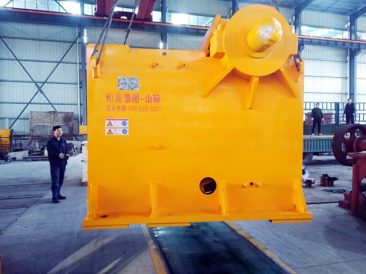 <b>時(shí)產(chǎn)200噸PE750*1060顎式破碎機(jī)發(fā)貨至四川</b>