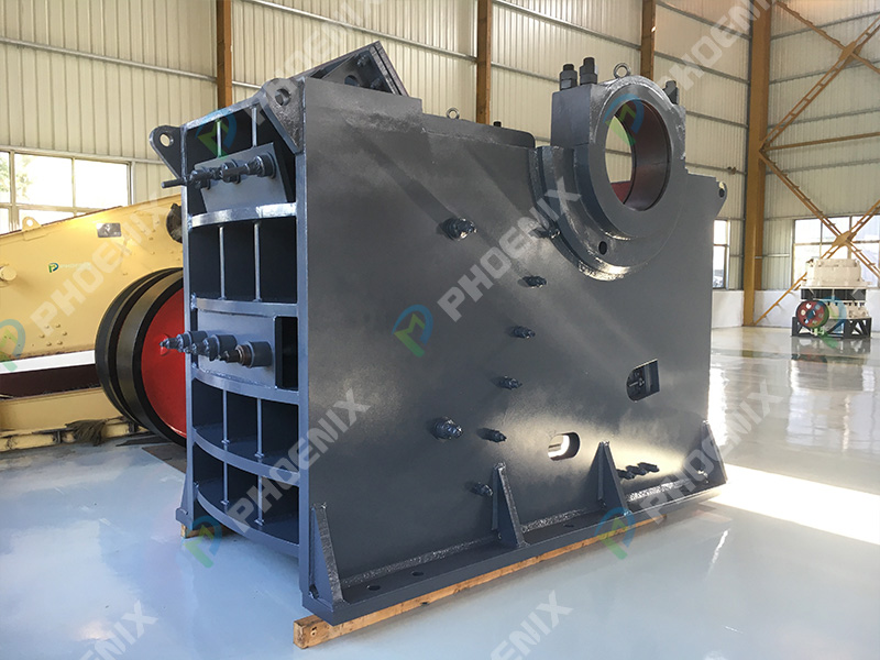 鄂式破碎機(jī)為什么機(jī)架會(huì)開(kāi)裂？