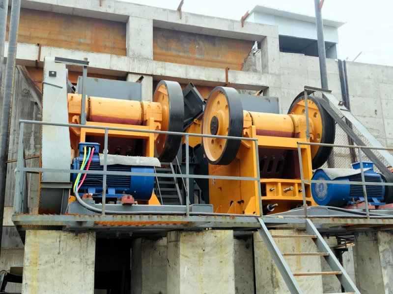 顎式破碎機(jī)